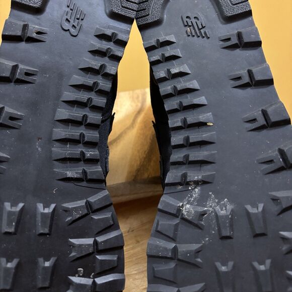 New Balance 574 Classic Shoes Mens Size 10 Black Gray Suede Mesh ML574EVB - Picture 7 of 10